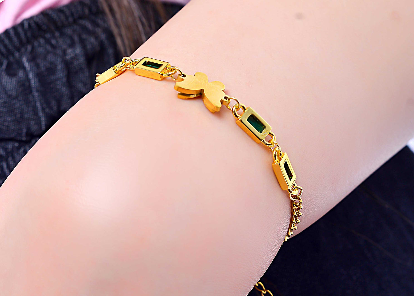 Elegant Silver Chain Bracelet