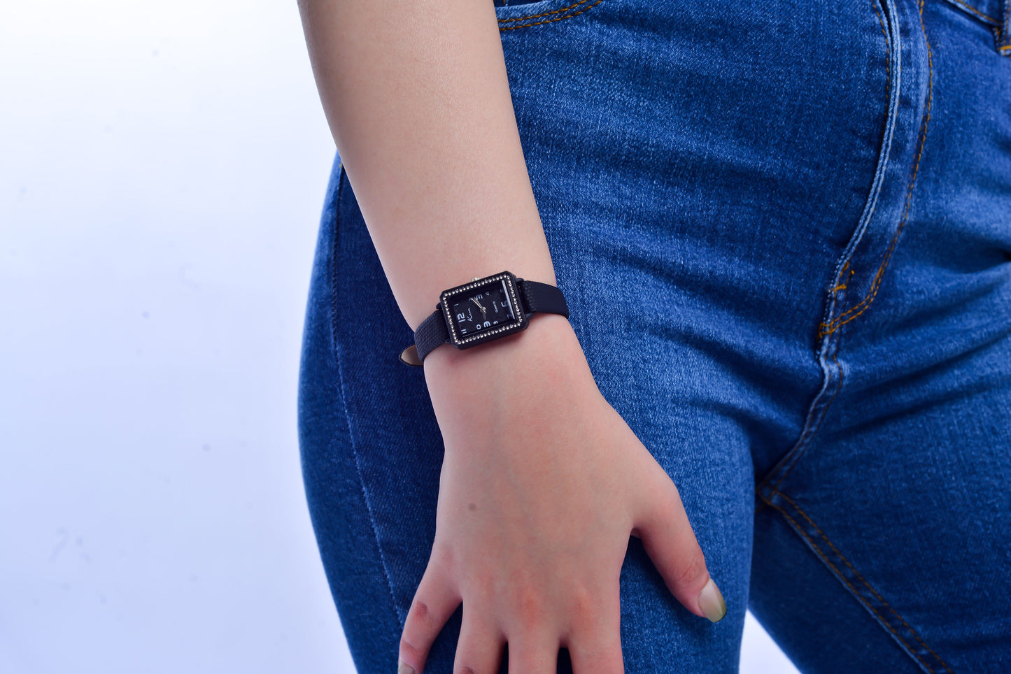 Elegant Black Rectangle Watch with Mesh Strap