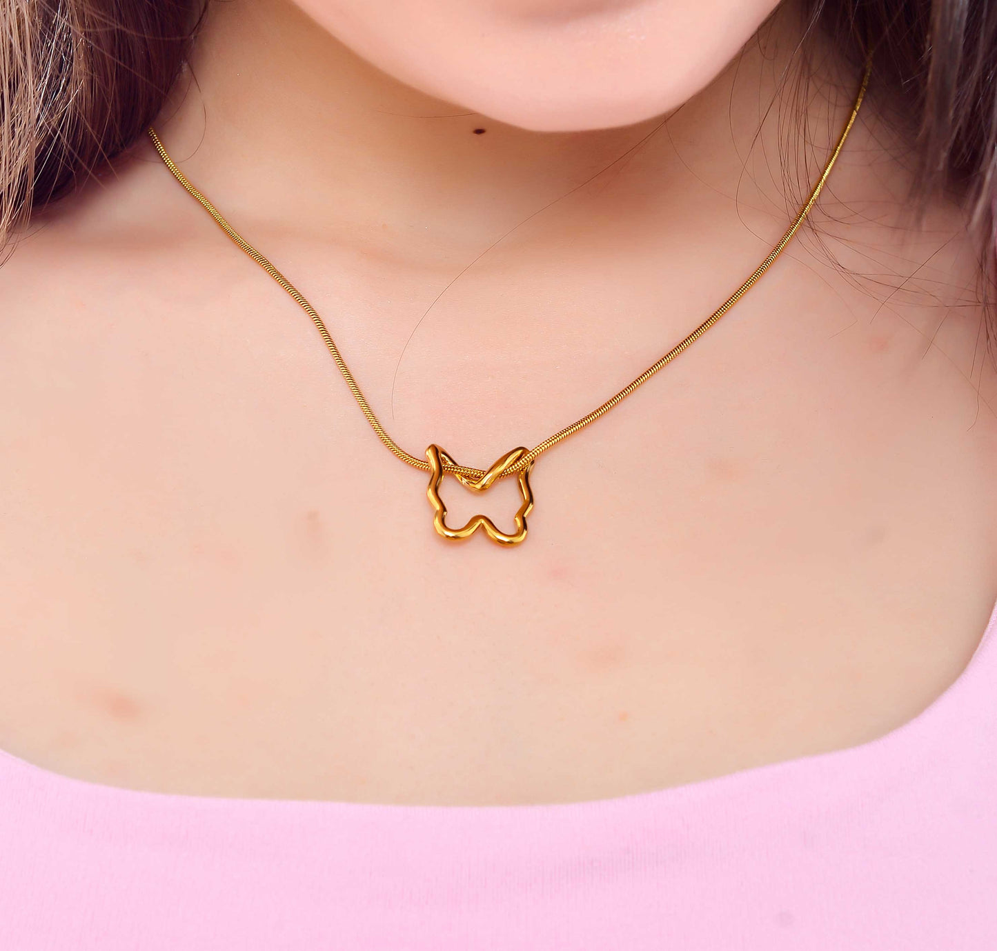 Simple Silver Pendant Necklace