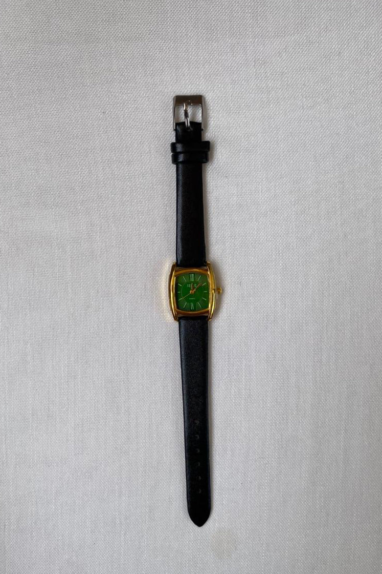 Elegant Rectangular Dial Quartz Watch with Black Leather Strap